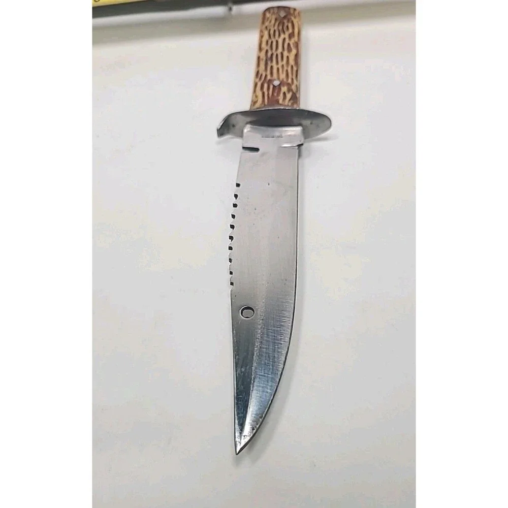 Vintage Champion 2 Piece Hunting Knife W/ Leather Sheath Made In Pakistan